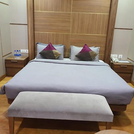 B8 Hotel 첸나이 외부 사진